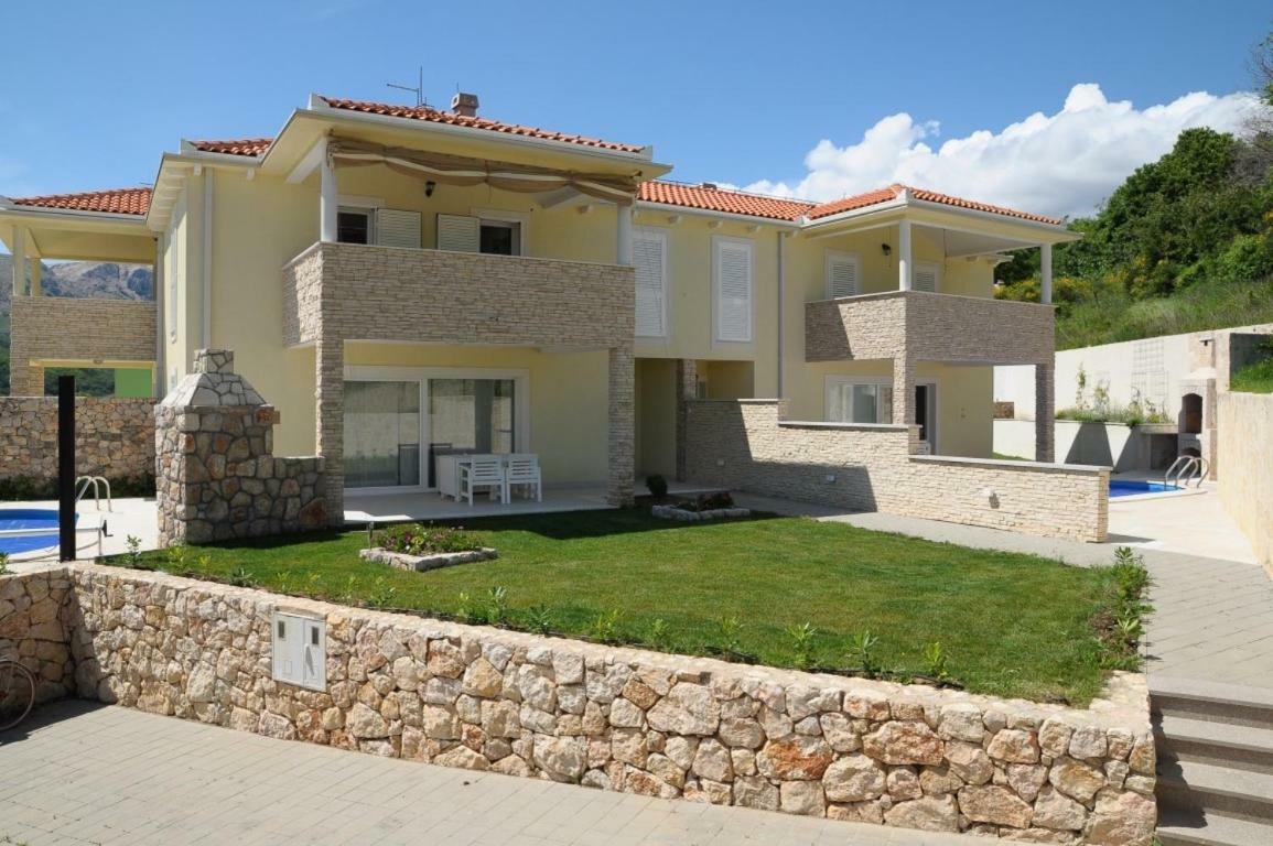 فيلا House Sunny Rock Baska المظهر الخارجي الصورة